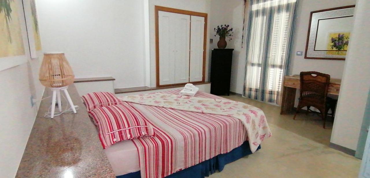 I Mirti - Home Holiday مارينا دي مانكافيسا المظهر الخارجي الصورة